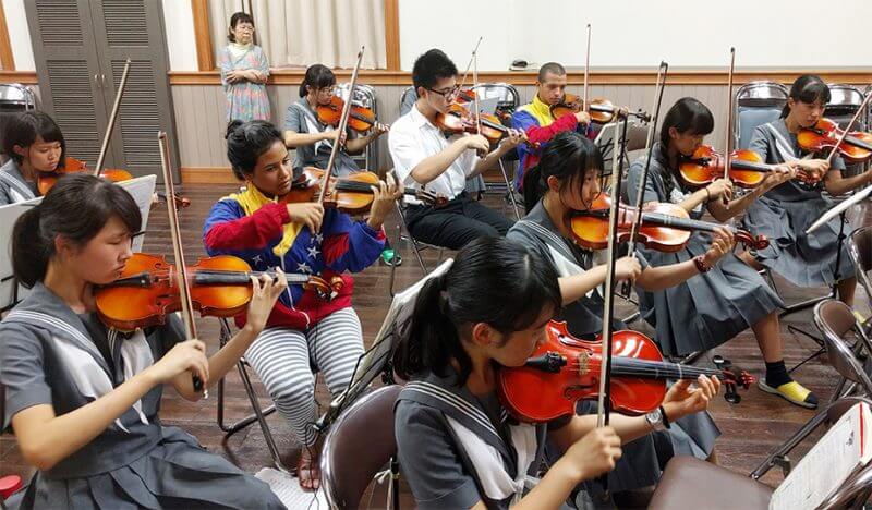 ベネズエラ発祥の教育システム「エル・システマ」所属のフランシスコ・デ・ミランダ交響楽団より、弦楽四重奏が熊本を訪問の写真